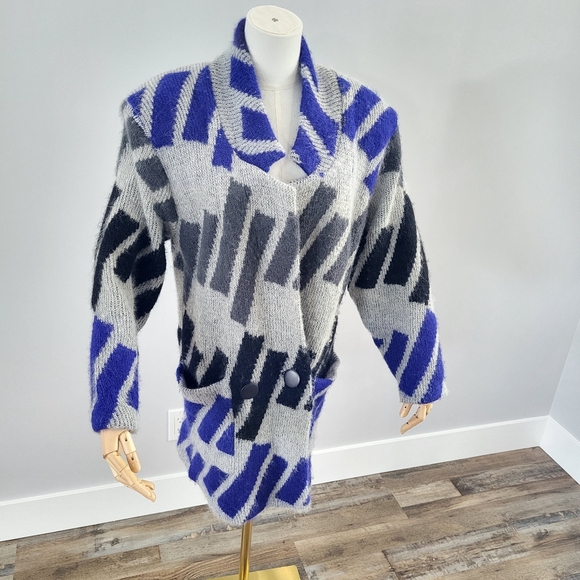 Vintage 1980s Mohair Blend Oversized Thick Fuzzy Blazer Style Cardigan Sweater - Picture 2 of 12